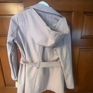 Women's Hooded Jacket in Light Pink